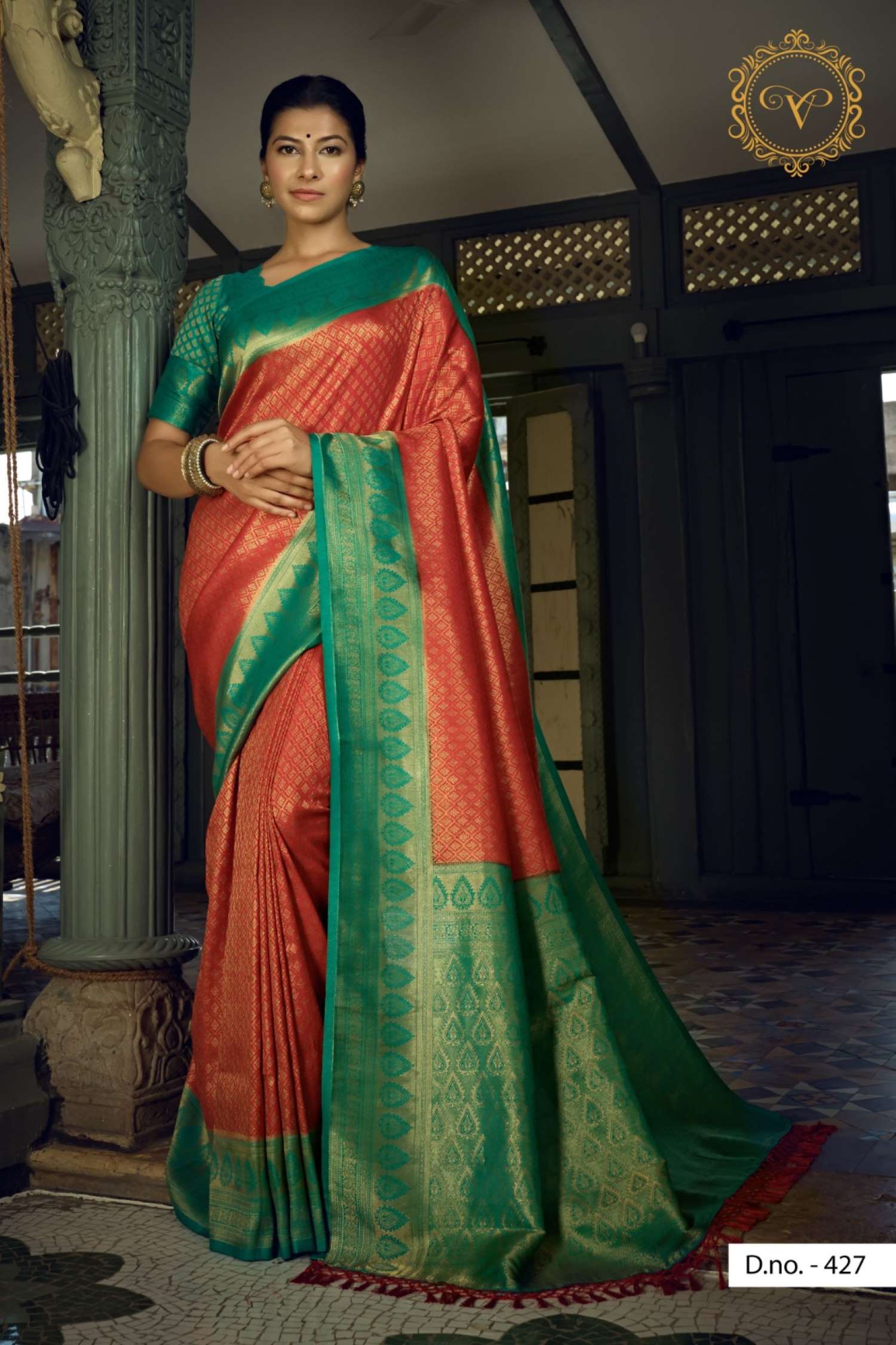 Sumshy Zari Weaving Soft Silk Wedding Wear Sarees