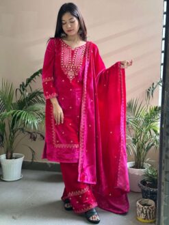 Sumshy Beautiful Pink Velvet Pakistani Dress
