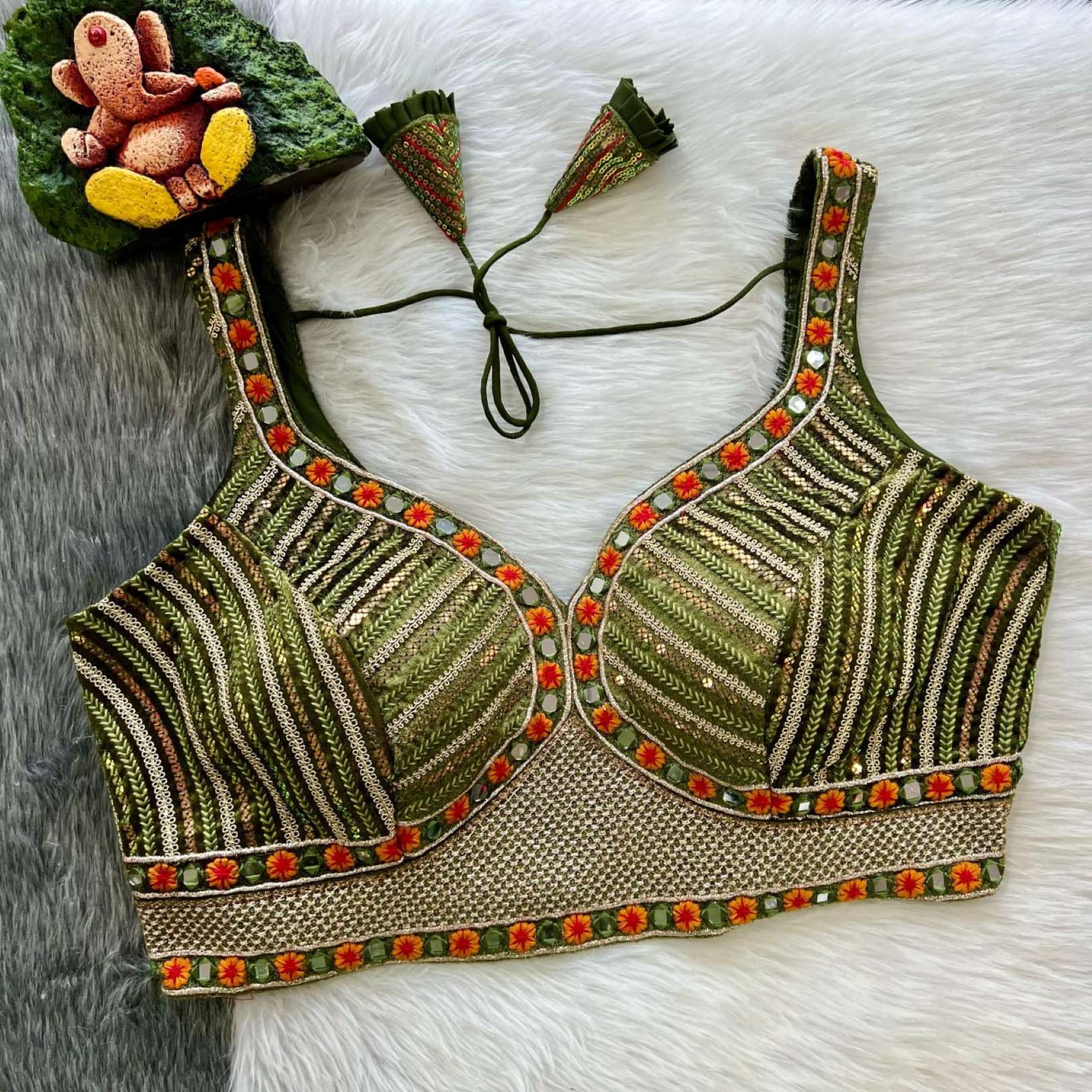 Sumshy Wedding Wear Embroidery Pure Velvet Sequence Blouse