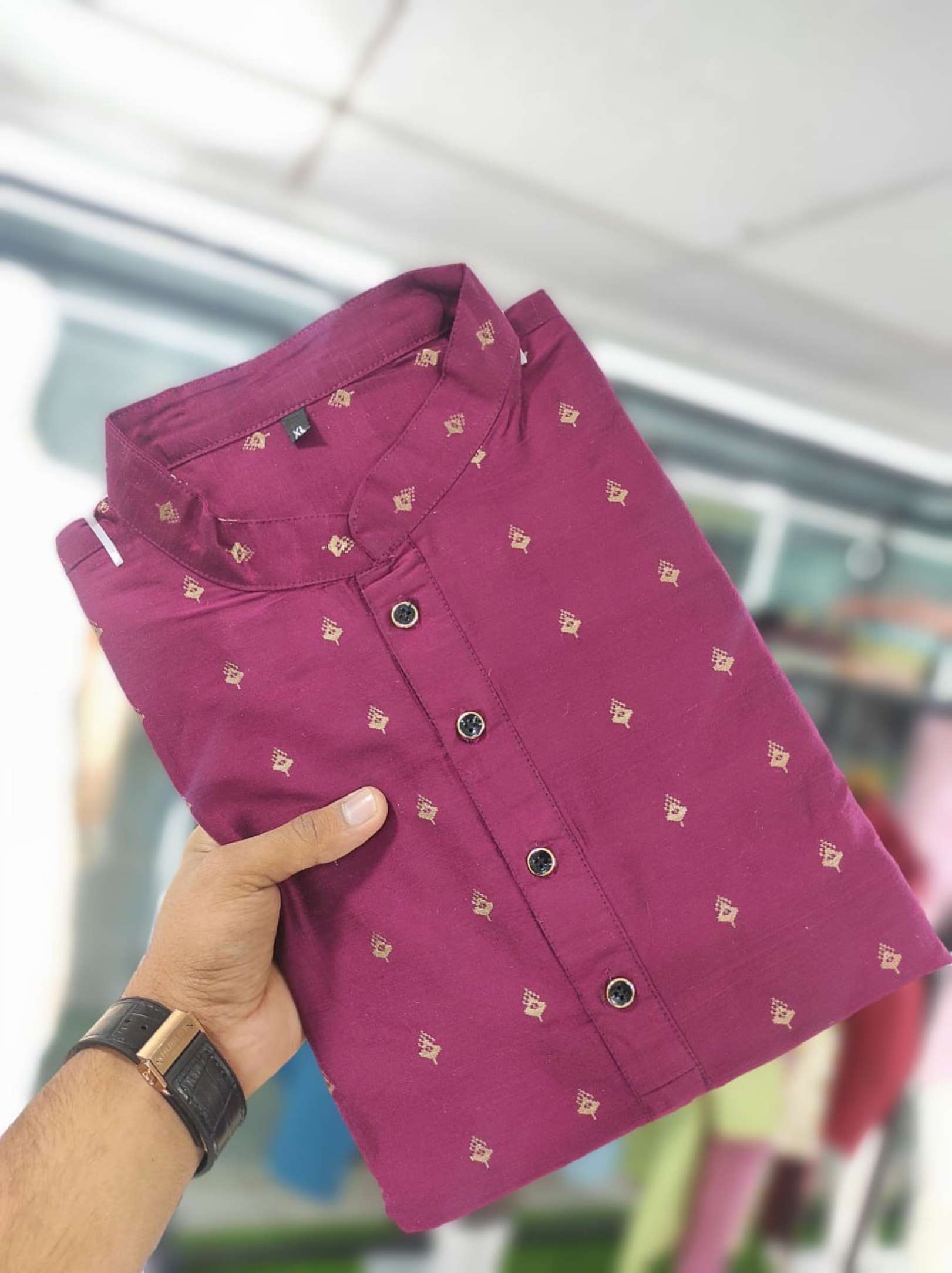 Sumshy Butti Weaving Viscose Mens Kurta Pajama