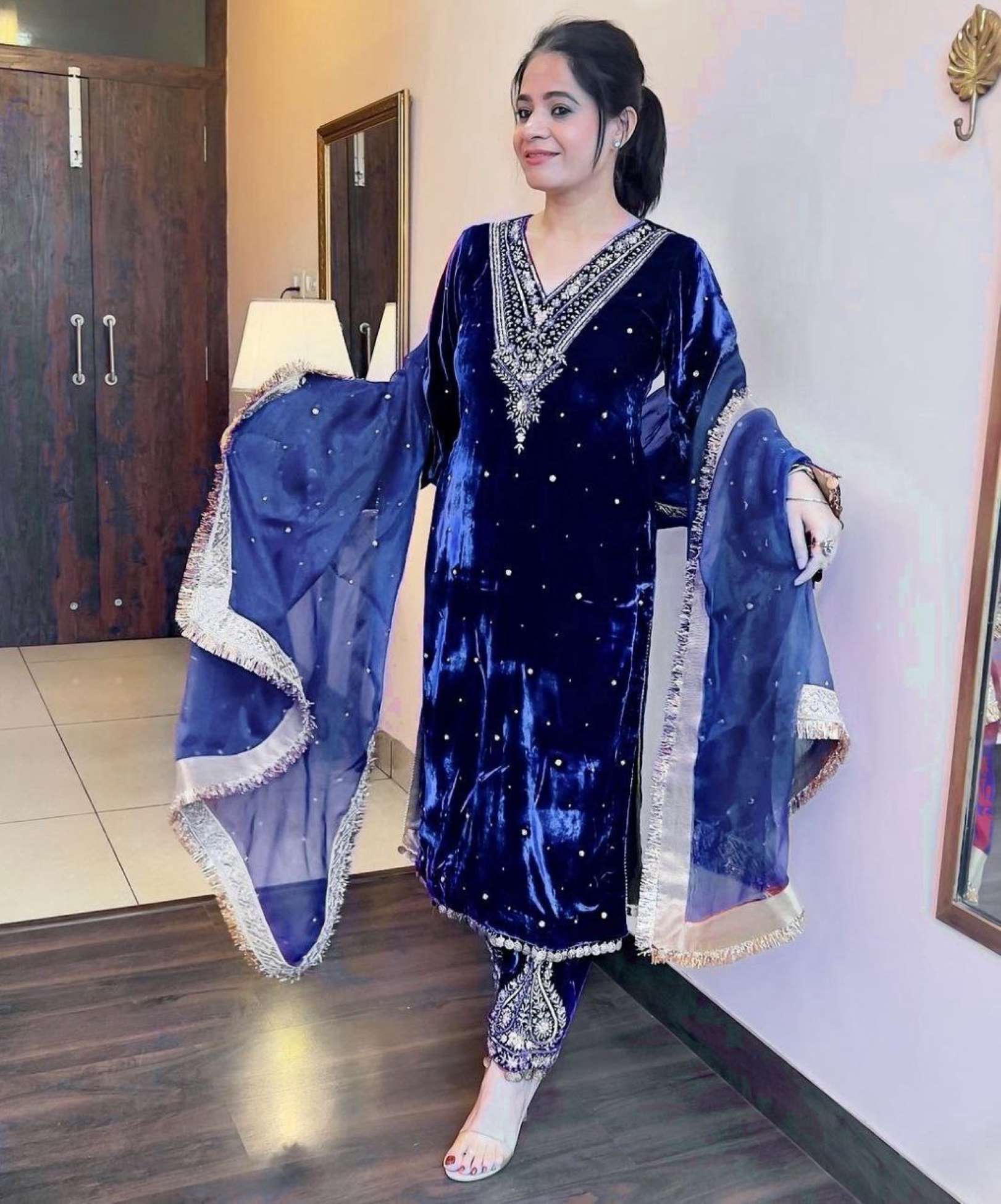 Sumshy Party Wear Velvet Pakistani Dress