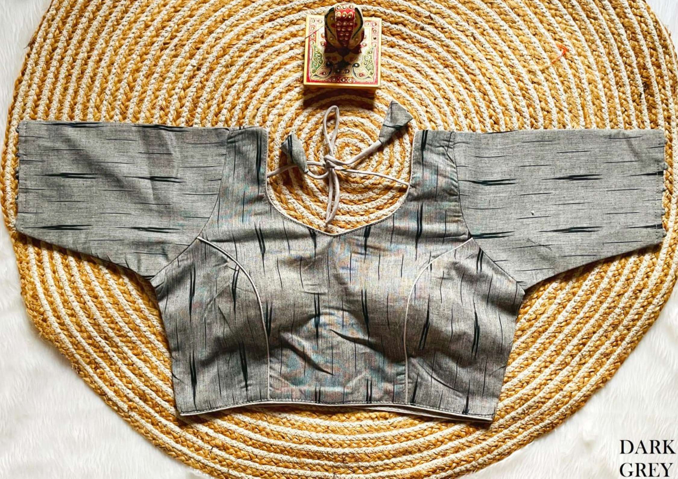 Sumshy Ladies Wear Zig Zag Print Milan Silk Readymade Blouse