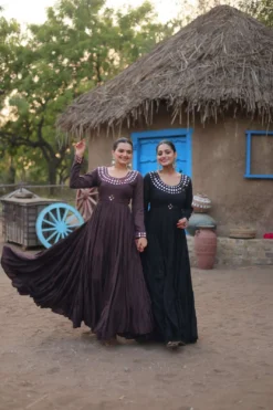 Moni 1118 Readymade Navratri Gown Online 2024