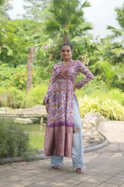 Moni 1129 Navratri 2024 Kurti Collection