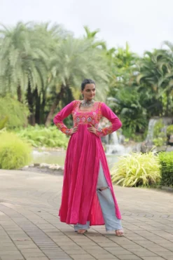 Moni 1130 Rayon Navratri Kurti Collection