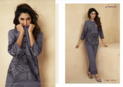 Vamika Nx Sarra Gold