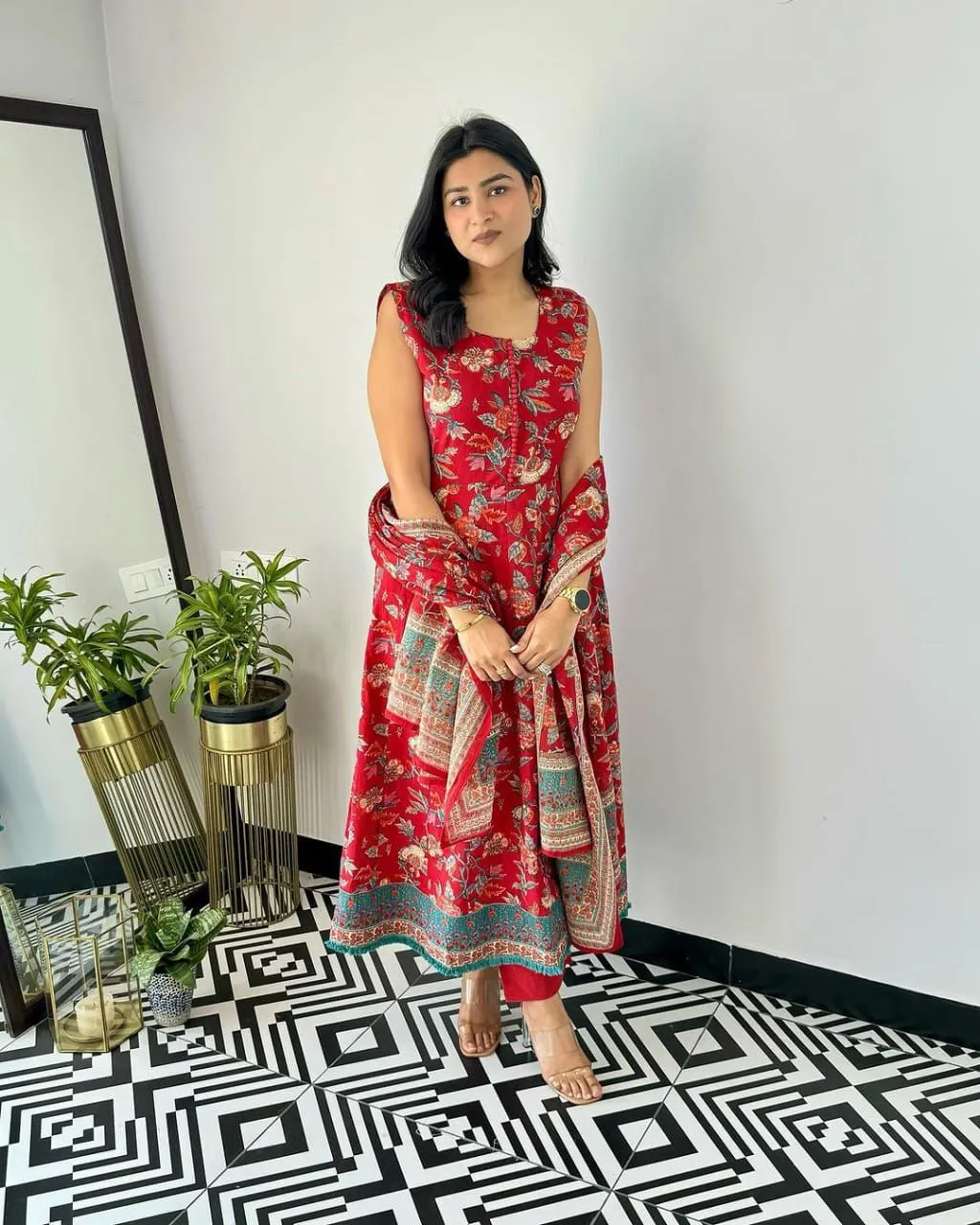 SS1017 Cotton Red Shrug tussle Readymade New Collection