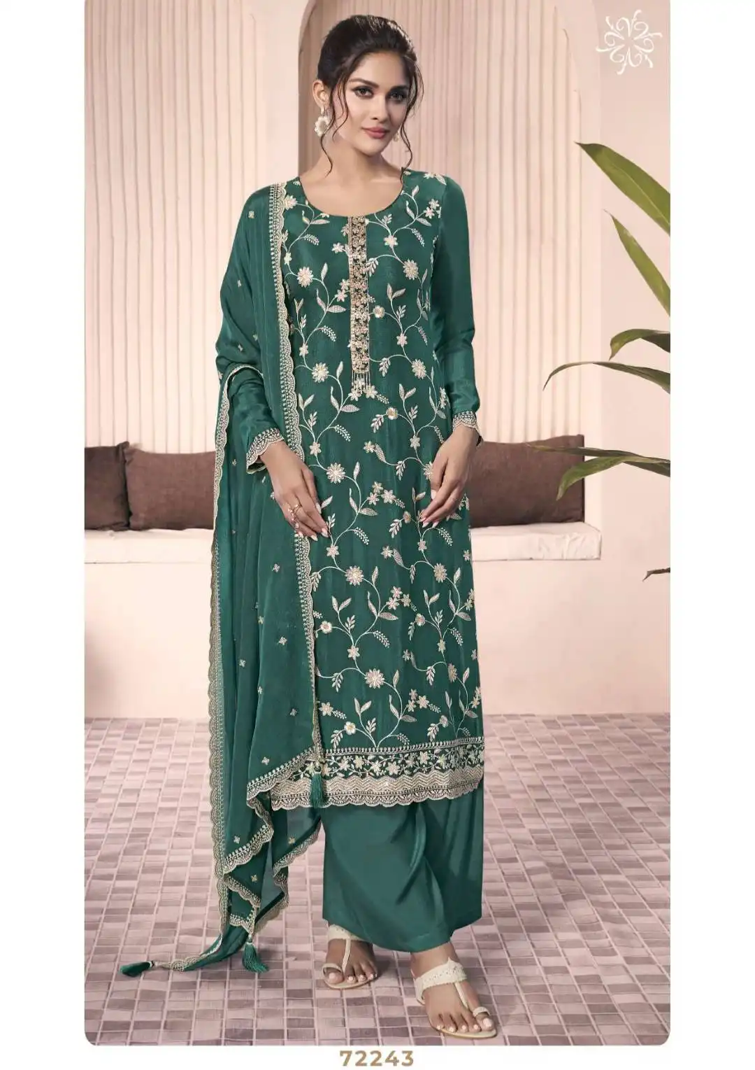 Vinay Kuleesh Shazia Chinon Embroidered Salwar Kameez Wholesale Under 2000