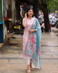 BC Gulab Kurti With Dupatta Wholesale Dress