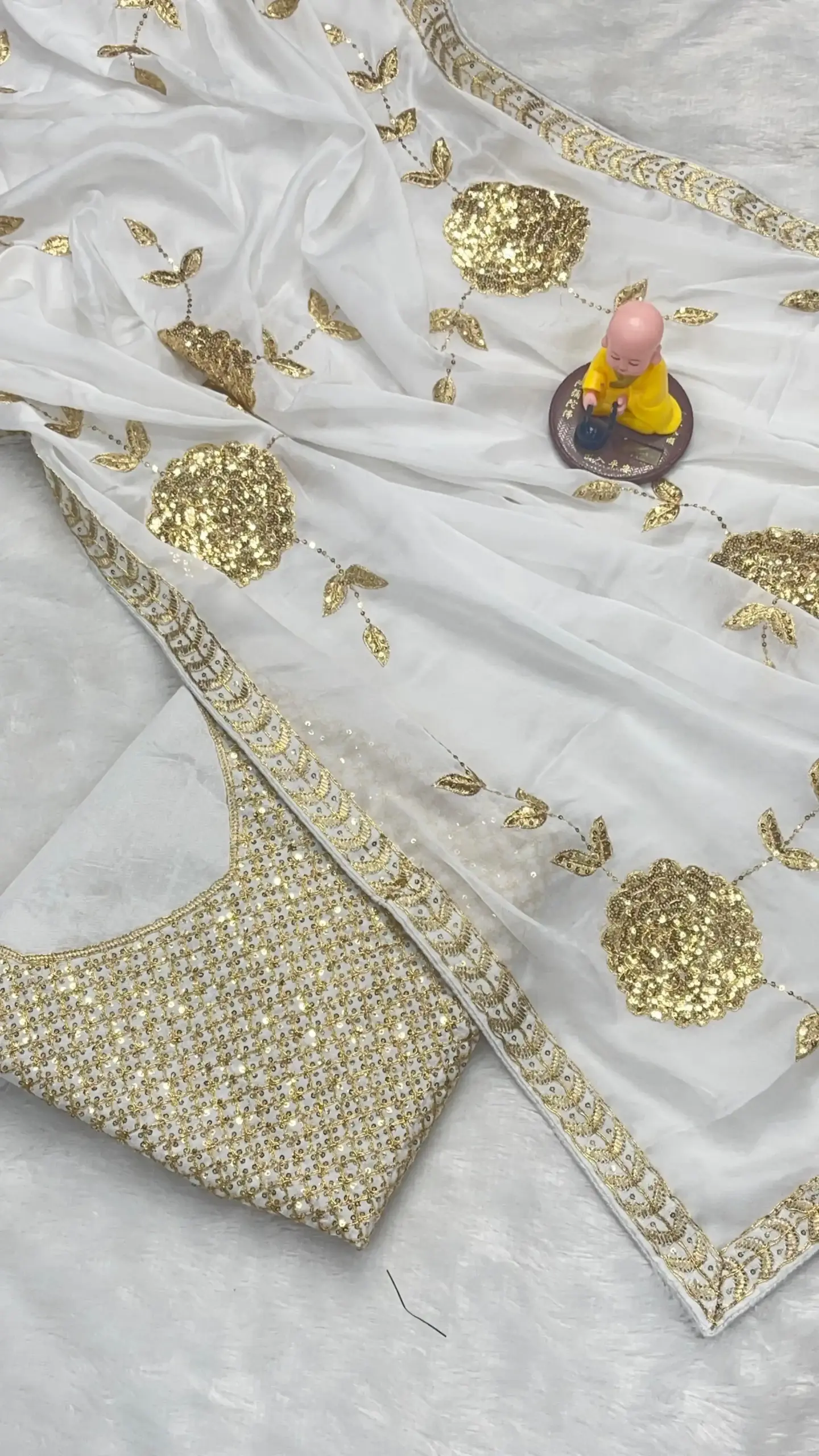 Kusum Zoya White Georgette Saree Online 2025