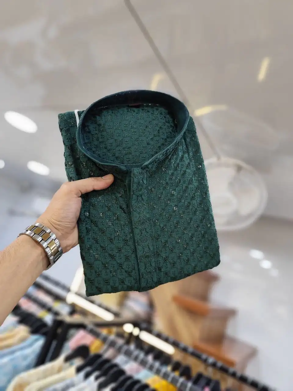 VDA Viscose Rayon Kurta Pajama With Chicken Work