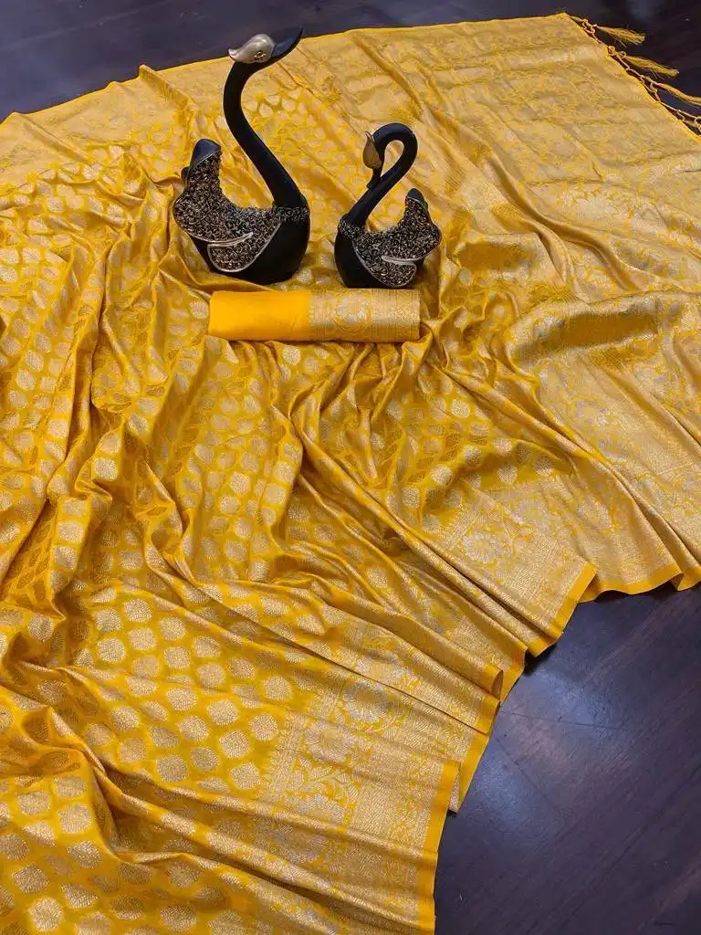Laxmi 60 Khadi Georgette Silk Saree Below 1500