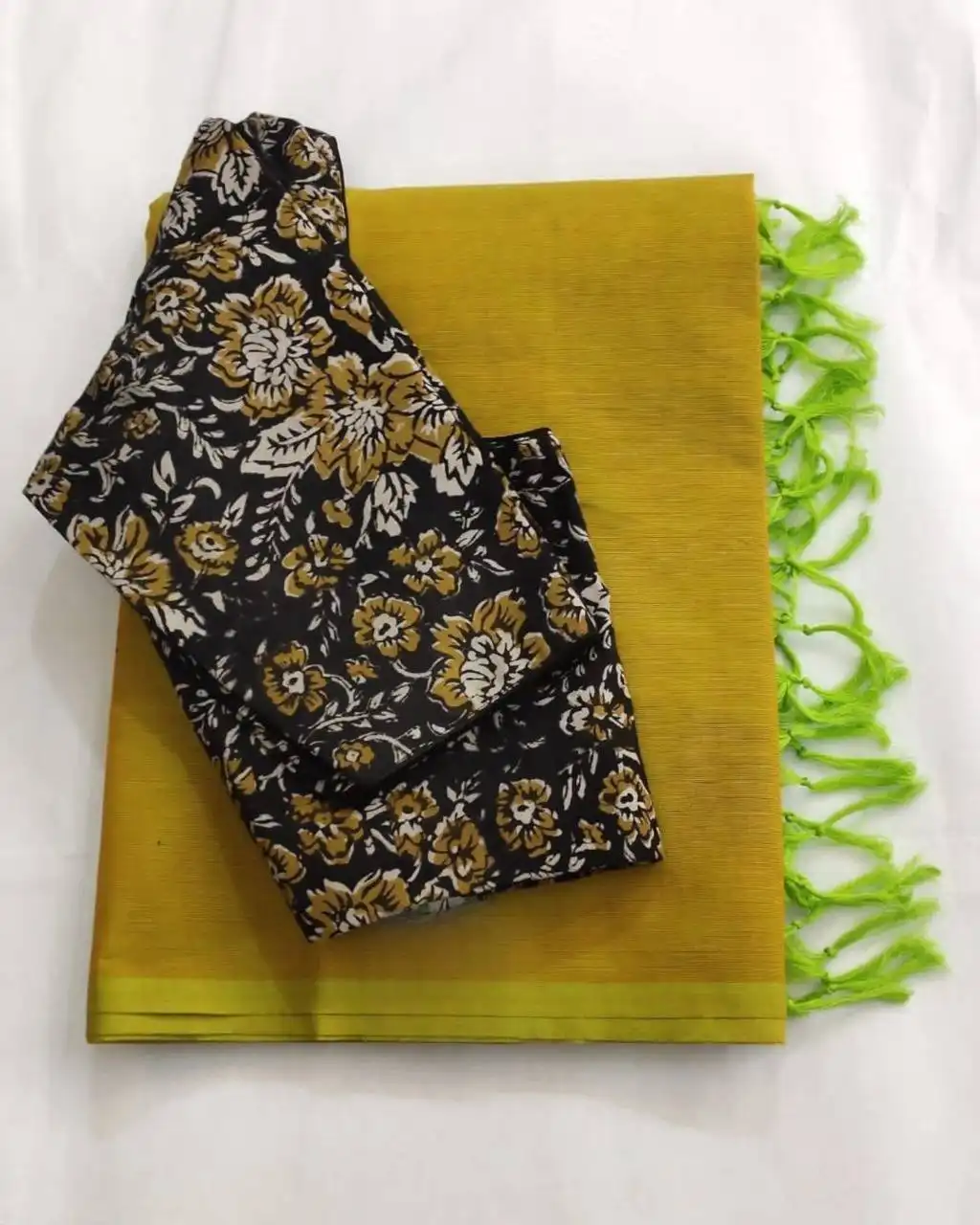 WMS Soft Chanderi Saree With Readymade Blouse 17 Pcs Set