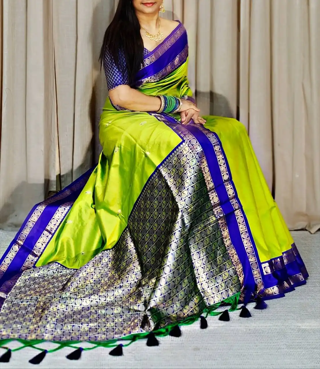 Laxmi 943 Kanijivaram Soft Silk Zari Woven Saree