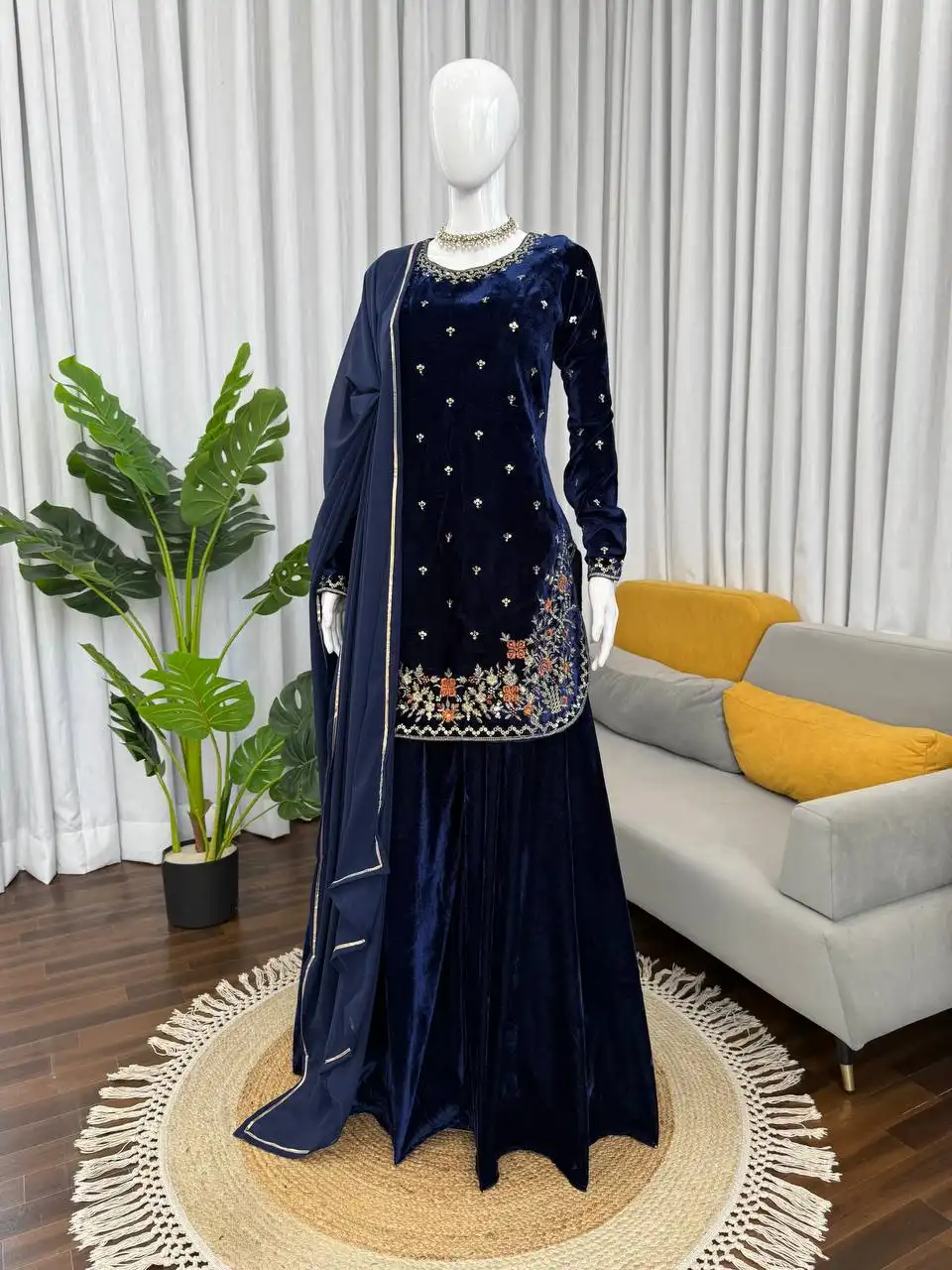 Deepika 5941 Viscos Velvet Gharara Suit 05 Pcs Set