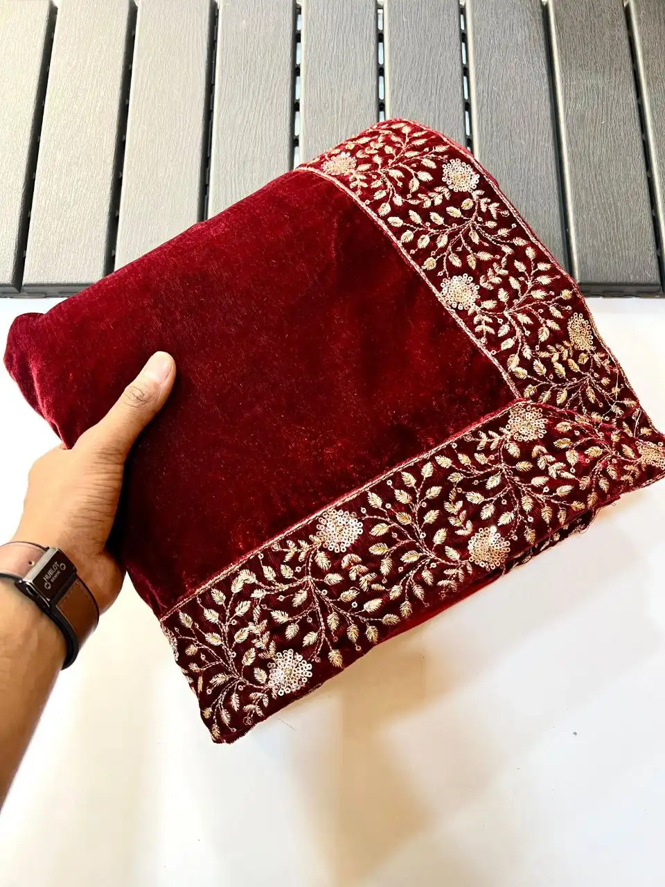 RC1 Vol 60 Heavy Velvet Party Wear Saree 04 Pcs Set