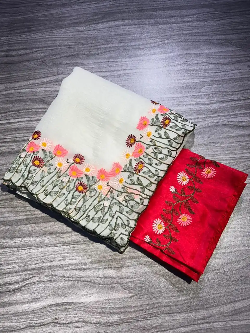 RC1 Vol 65 Soft Wrinkle Crush Embroidery Saree 02 Pcs Set