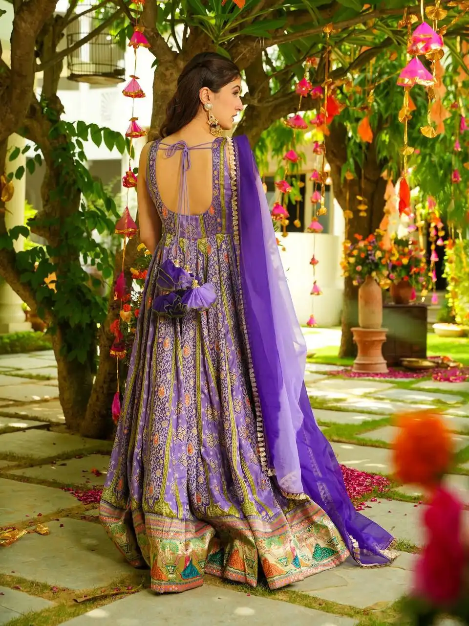 BDB 42 Chinon Silk Floral Printed Gown Dupatta 04 Pcs Set