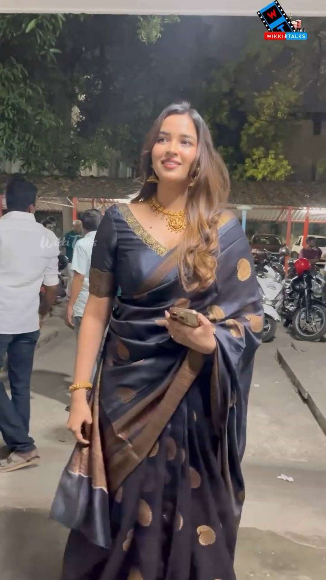 Rani 6052 Black Soft Lichi Silk Saree Below 700