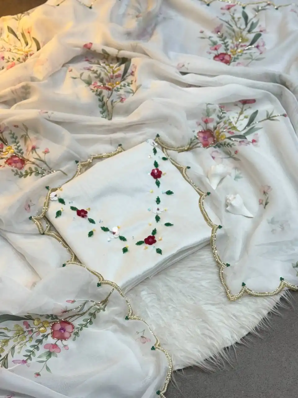 WMS Tabi Soft Organza Flower Work Saree 02 Pcs Set