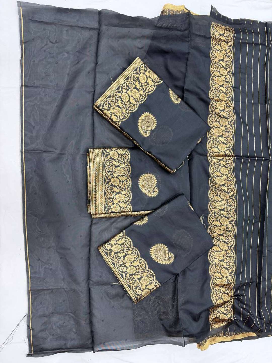 Rani 6052 Black Soft Lichi Silk Saree Below 700