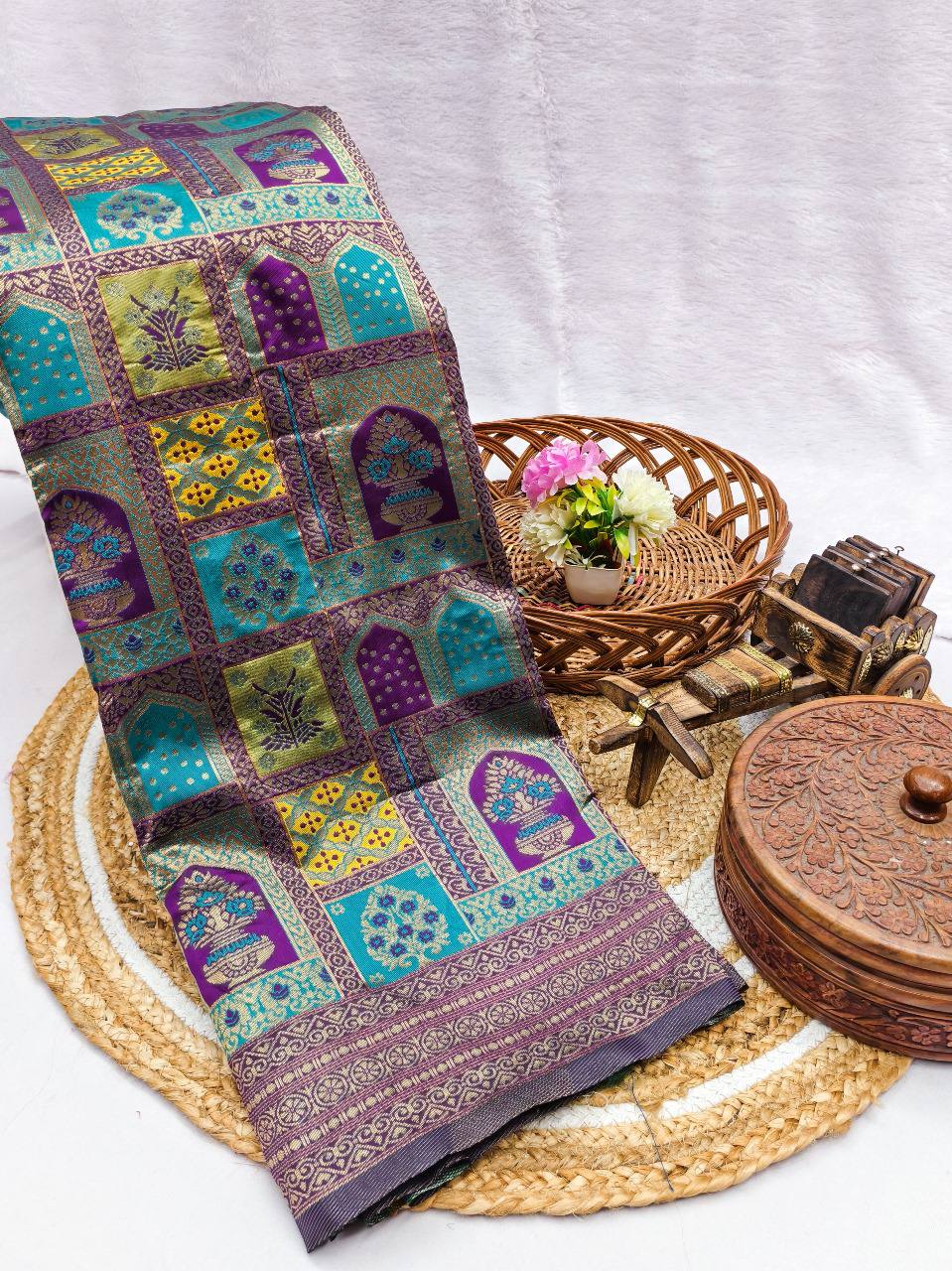 Laxmi 940 Organic Banarasi Saree 06 Pcs Set