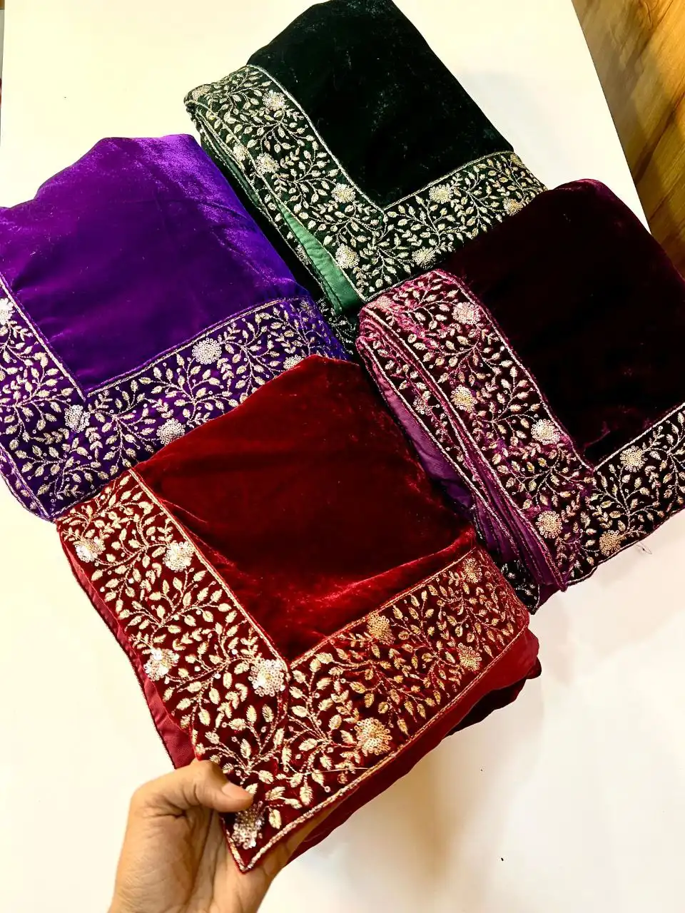 RC1 Vol 60 Heavy Velvet Party Wear Saree 04 Pcs Set