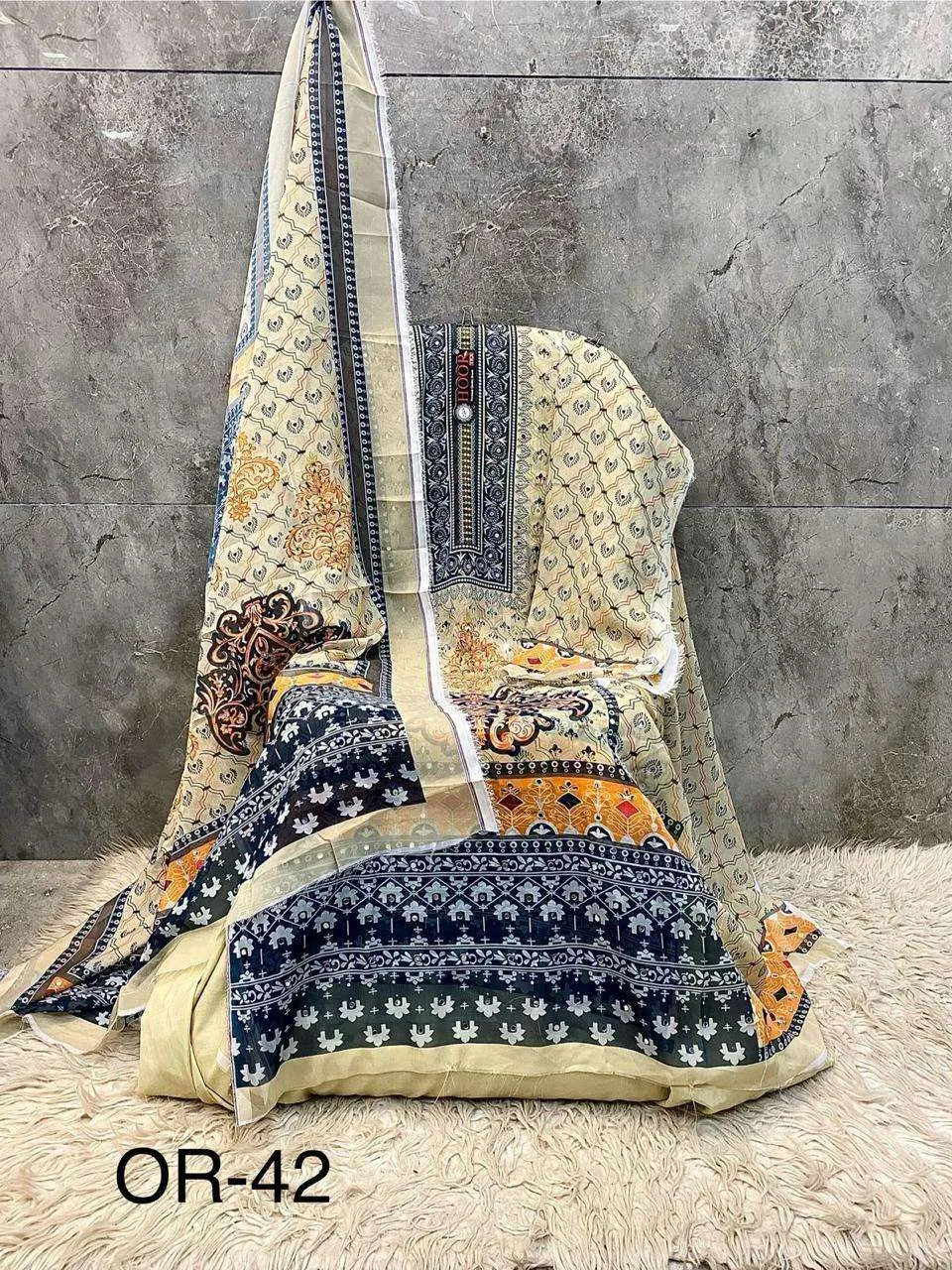 Hoor Tex Design No - or 42 A-d Pakistani Readymade Suits