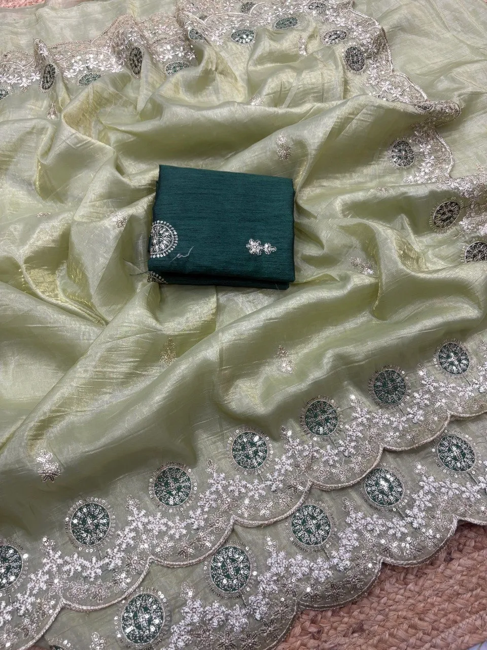 Kusum 812 Gold Crush Thread Work Sarees