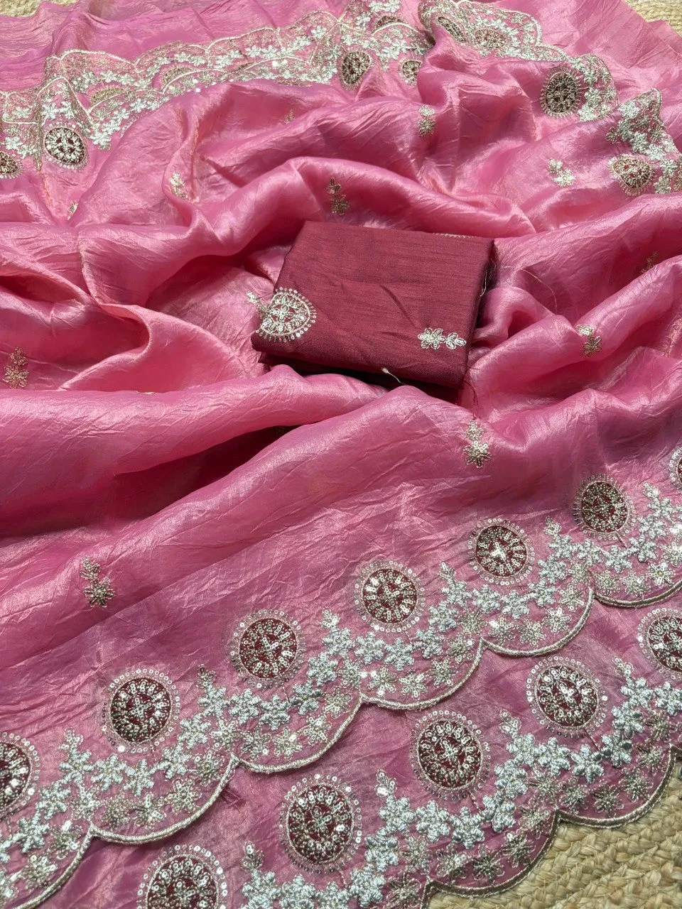 Kusum 812 Gold Crush Thread Work Sarees