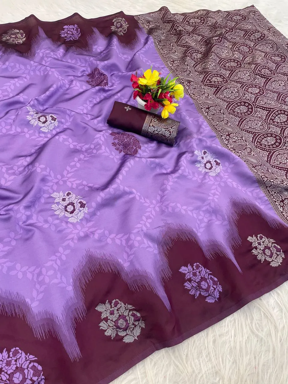 Laxmi 968 Pure Banarasi Silk Flowers Design Sarees