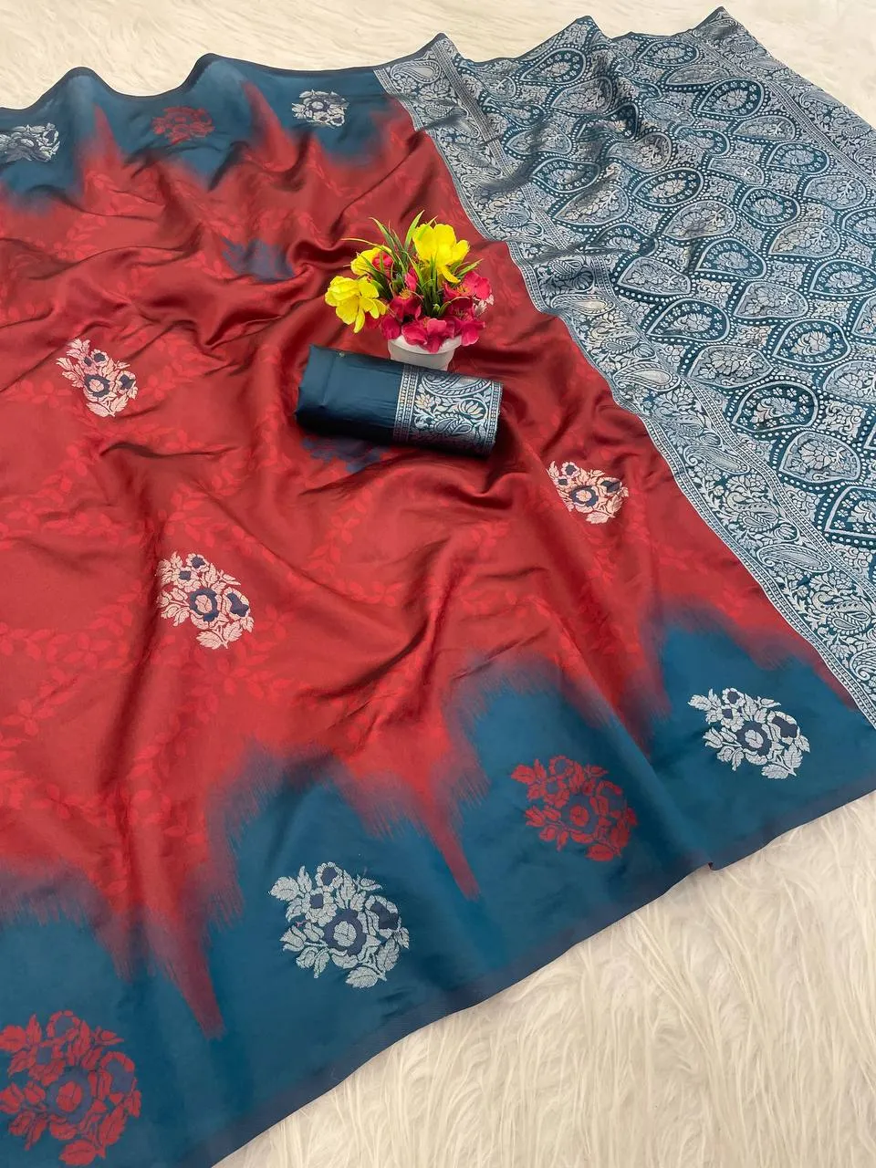 Laxmi 968 Pure Banarasi Silk Flowers Design Sarees