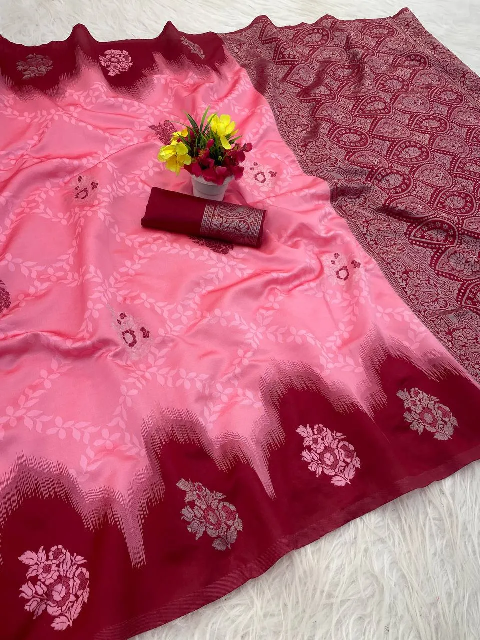 Laxmi 968 Pure Banarasi Silk Flowers Design Sarees