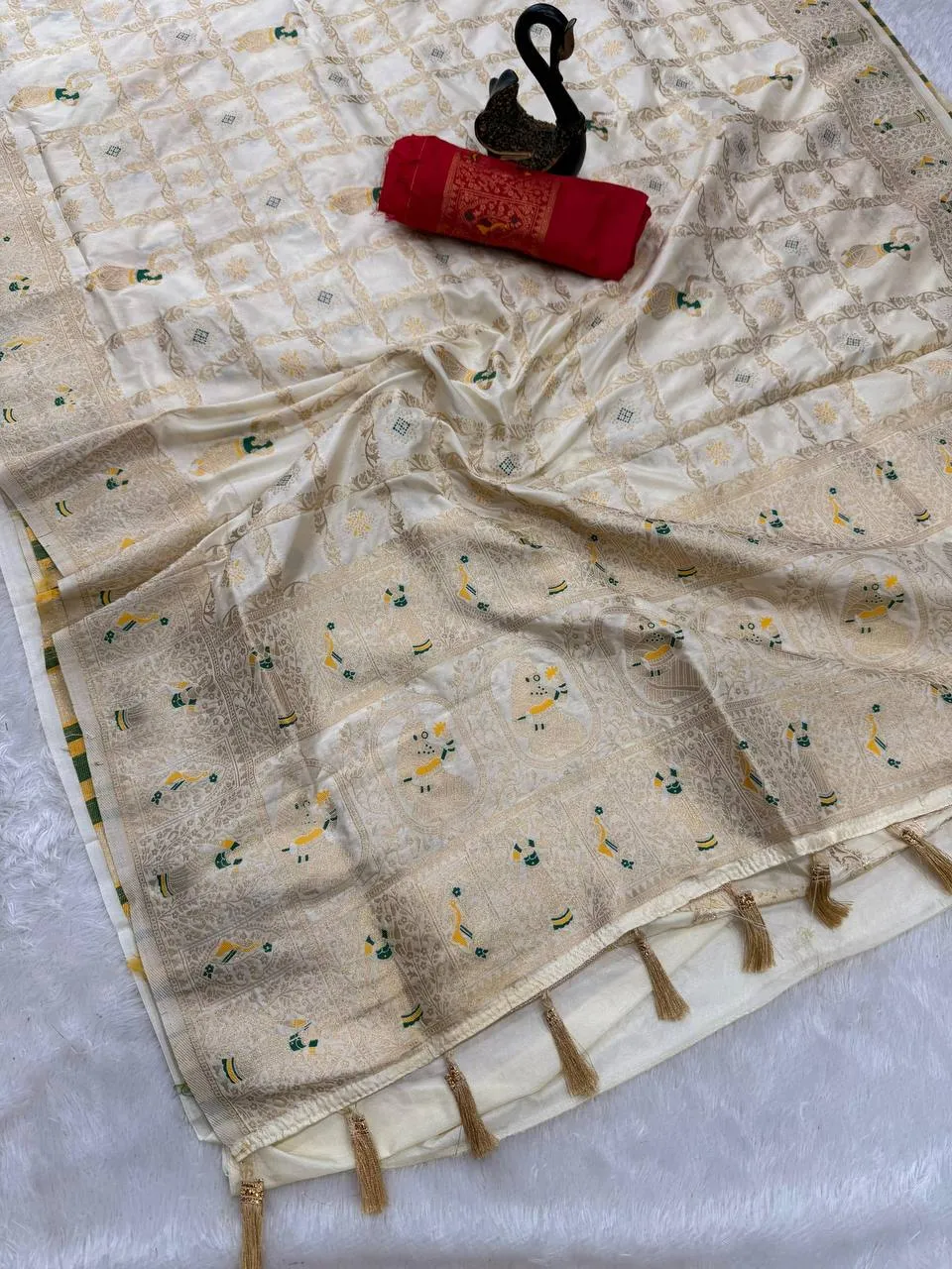 Laxmi Khadi Georgette Silk Jacquard Party Wear Saree