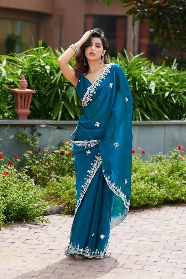 Meera 313 Sarees