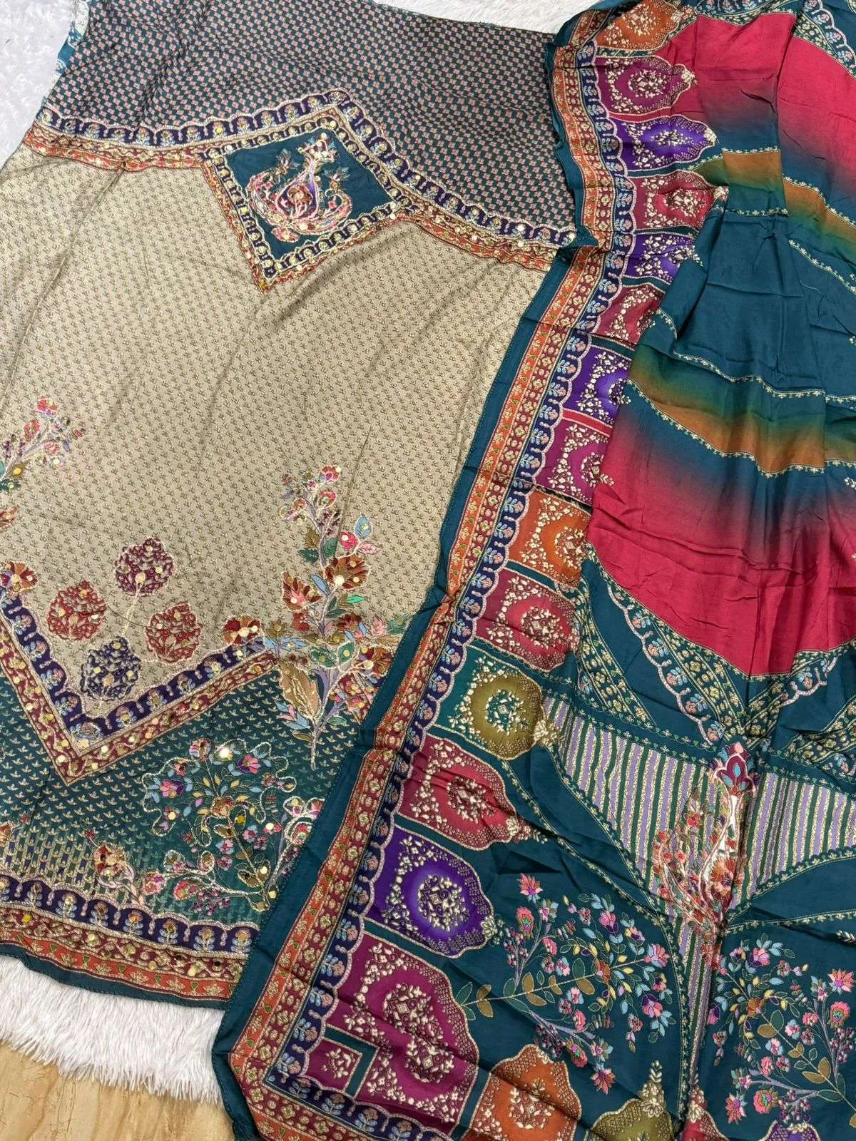 Mehboob Tex Design No - 1816 Abc Pakistani Suits