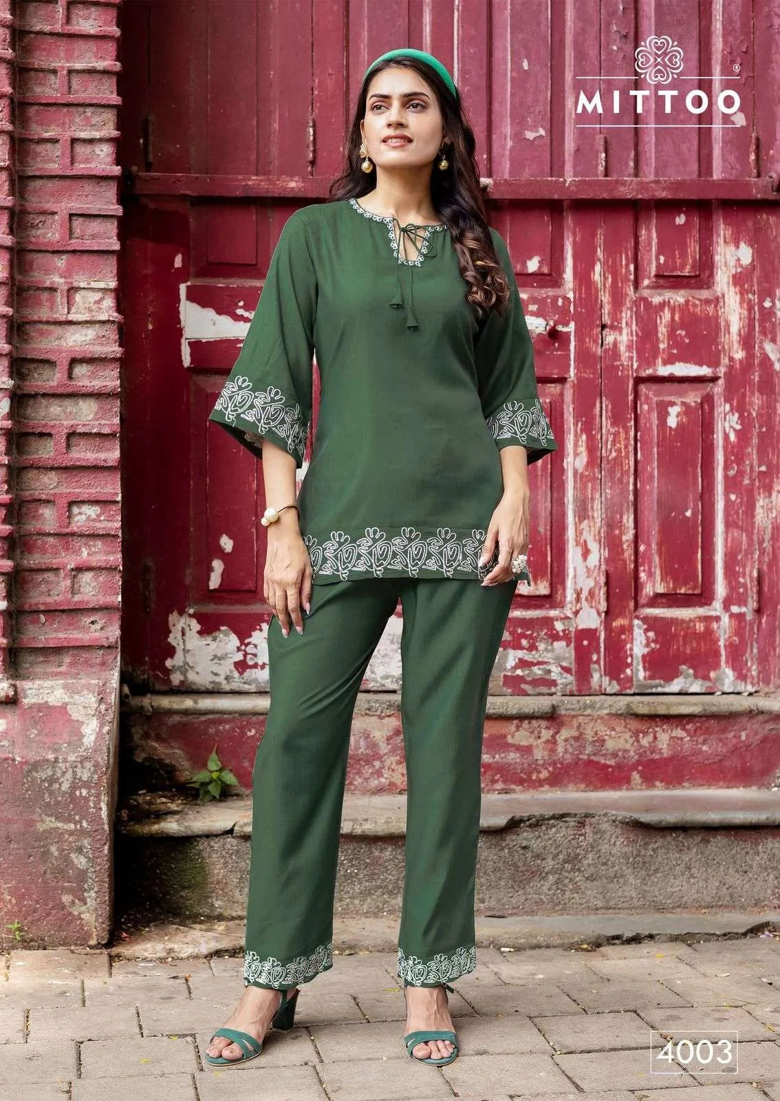 Mittoo Classic Kurtis
