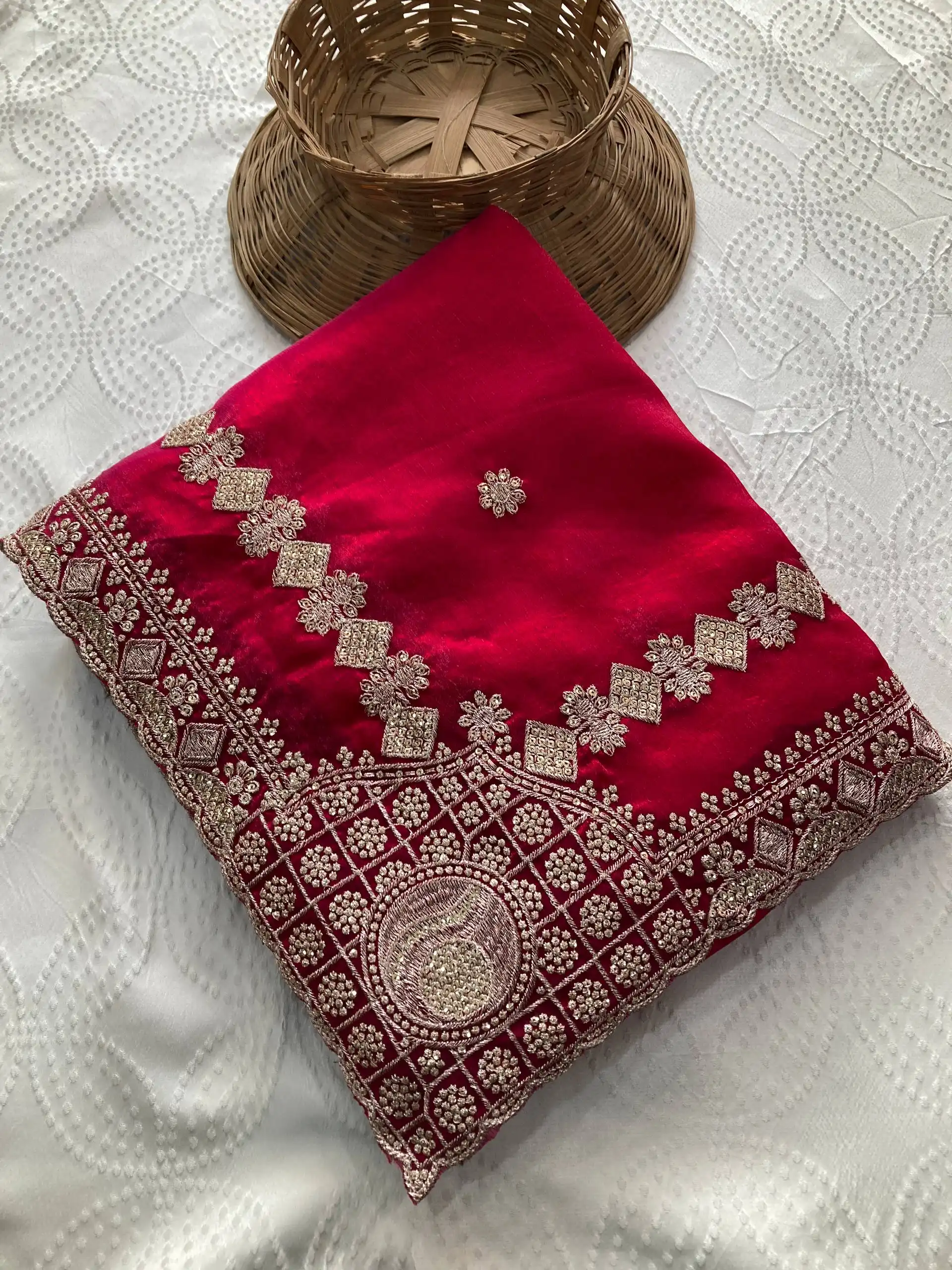 Kiara Amruta A Fendy Chiffon Embroidery Party Wear Saree