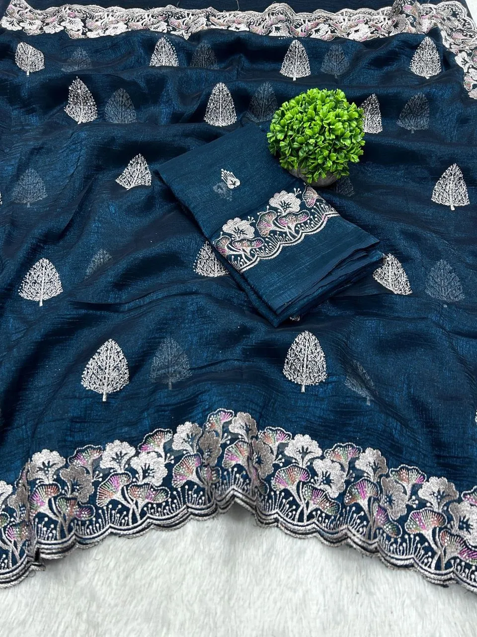 RC1 Vol 86 Crunchy Silk Siroski Diamond Work Saree