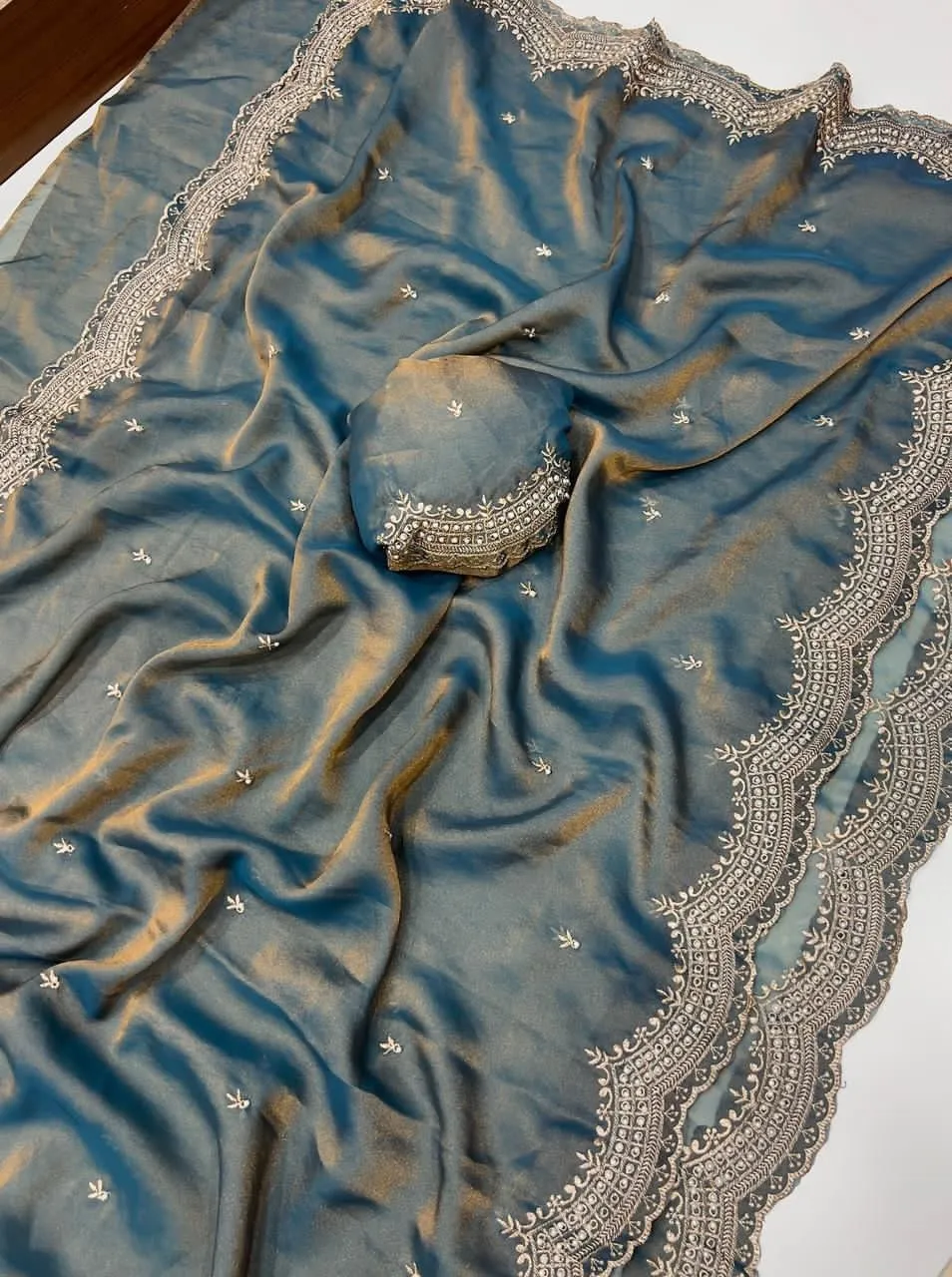 RC1 Vol 91 Nc Moss Satin Emrodairy Party Wear Sarees