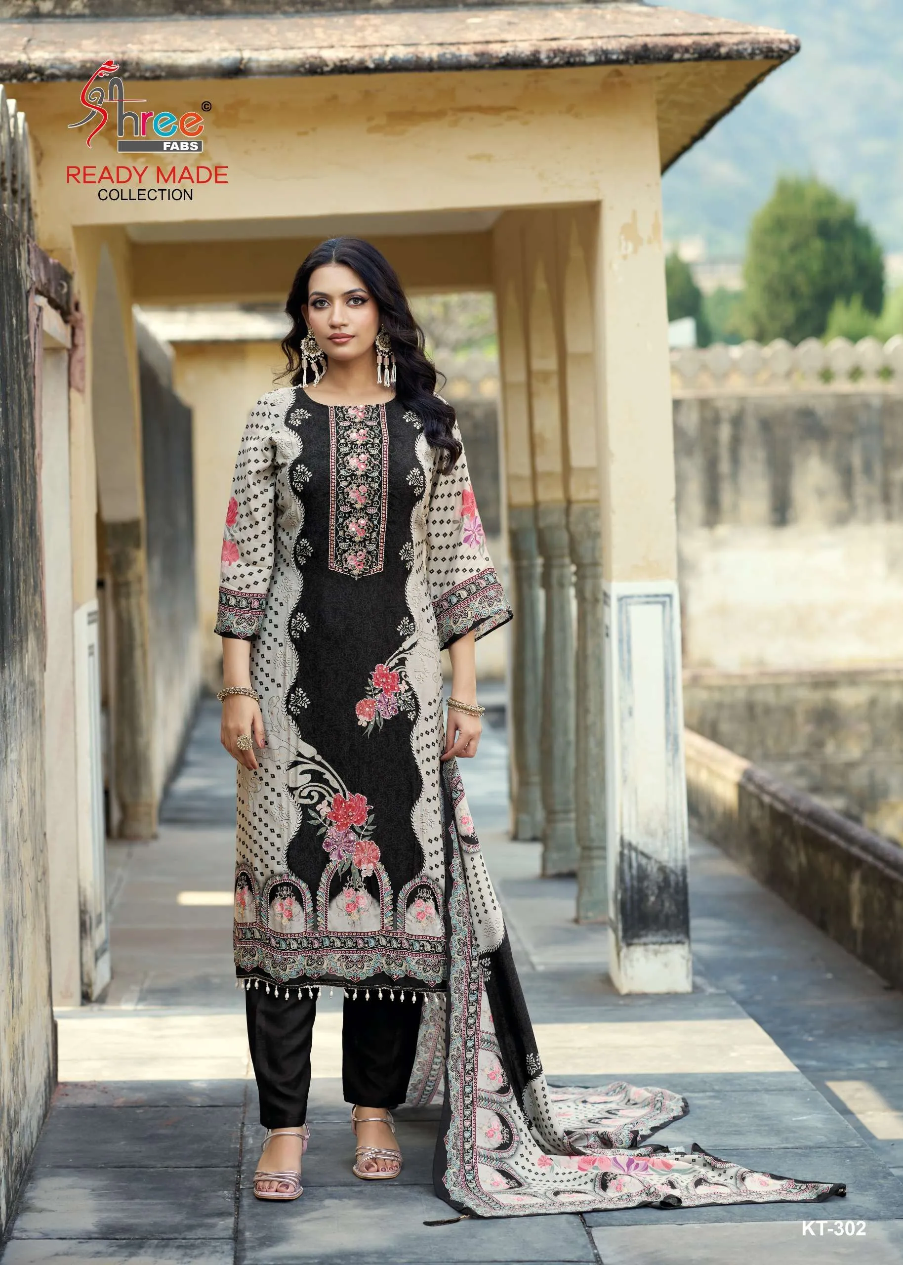 Shree Fab Kt 302 Pakistani Suits
