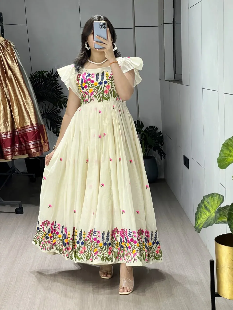 WMT 8230 Kora Cotton Kalamkari Floral Embroidery Gown