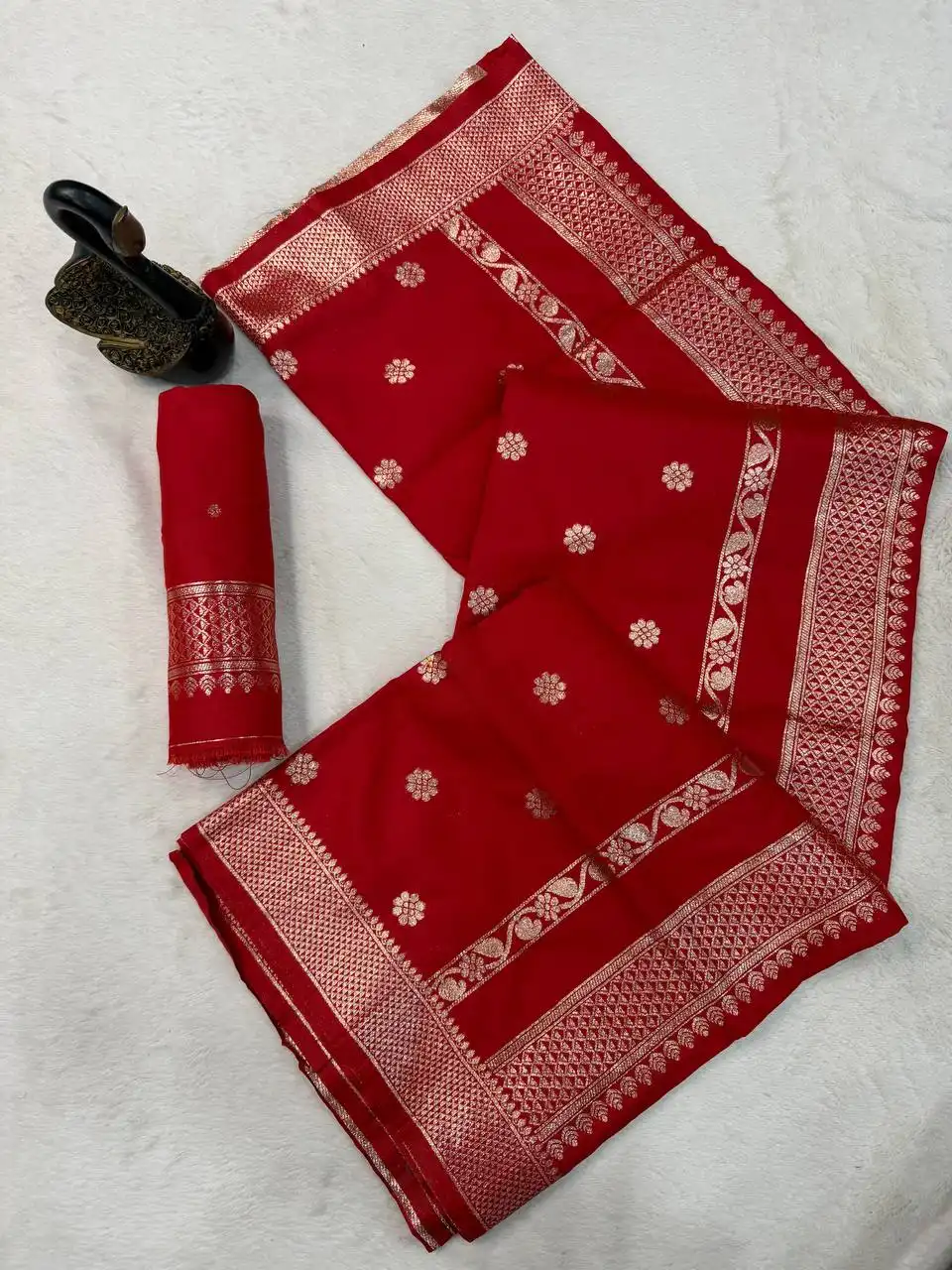 Laxmi 973 Wholesale Sarees In Surat With Low Price