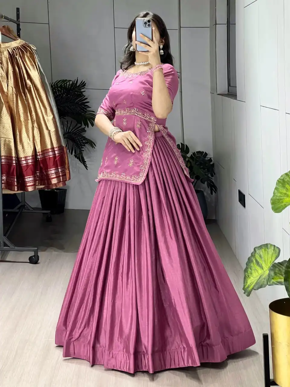WMT 8226 Lehenga Top Wholesale Market In India