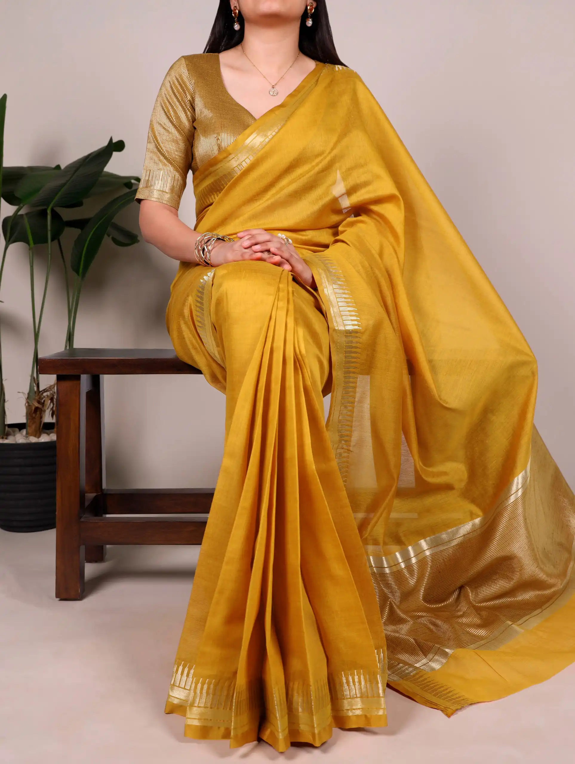 WMN 8000 Best Wholesale Saree Market In Surat