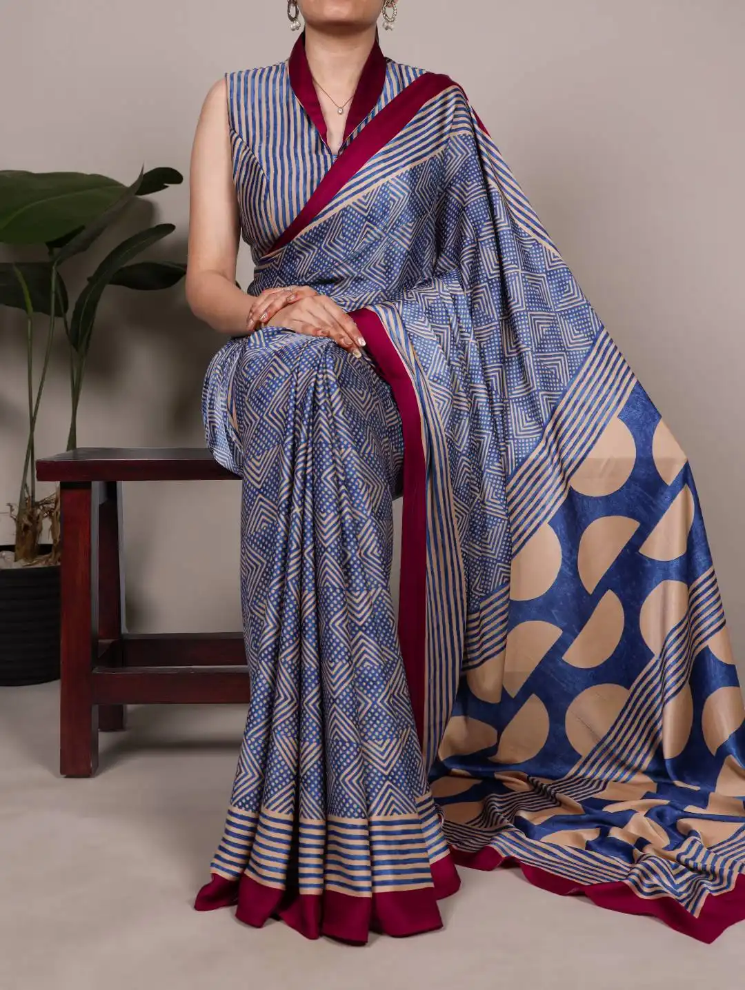 WMN 7207 Printed Saree Wholesale Market in India