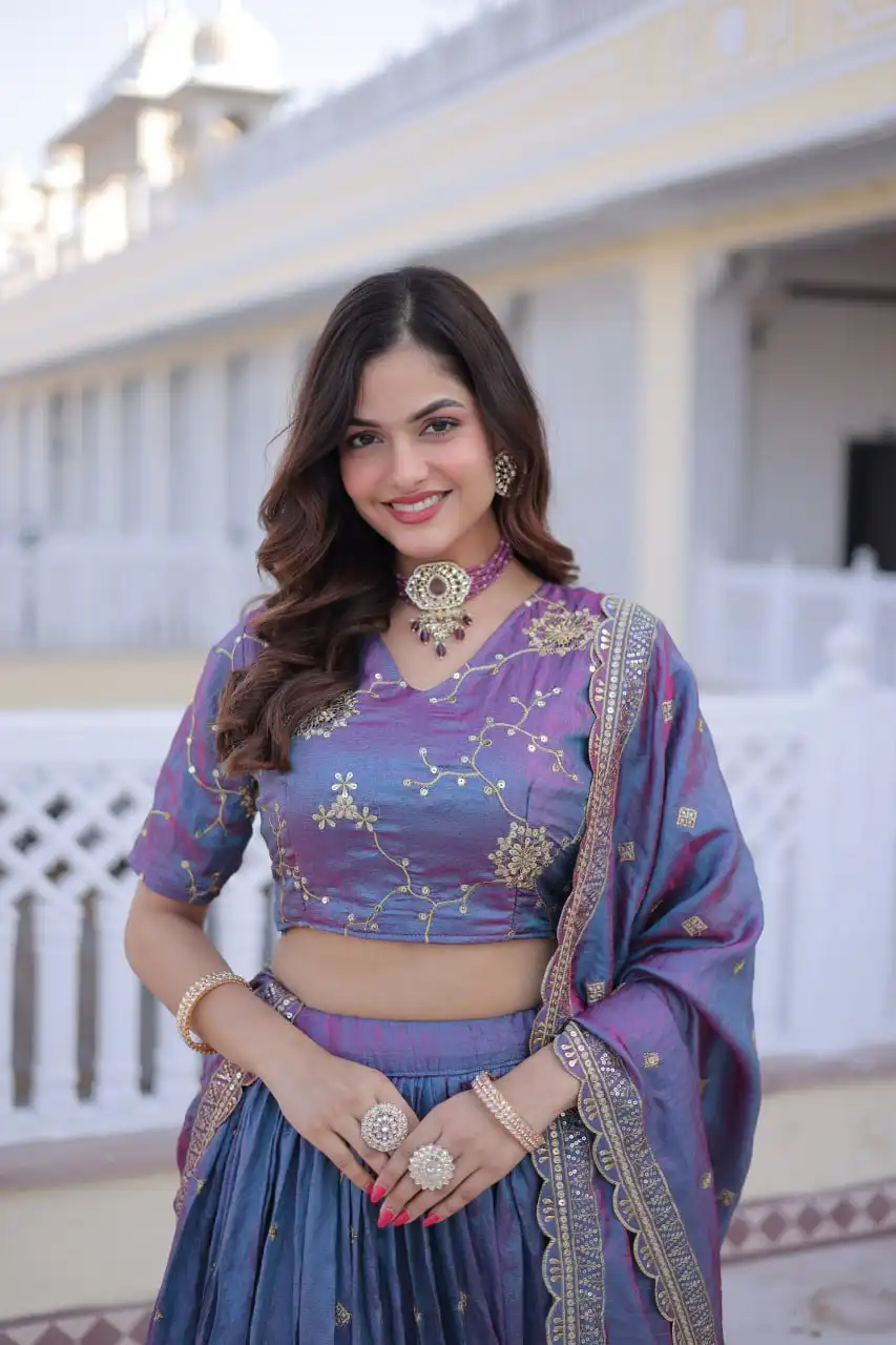 Moni 5066 Designer Lehenga Choli Manufacturers in Surat