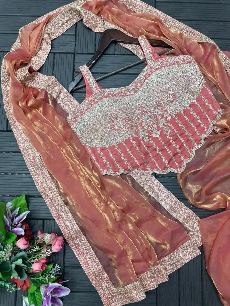 Madhuri 231 Ready To Wear Saree In Surat Wholesale