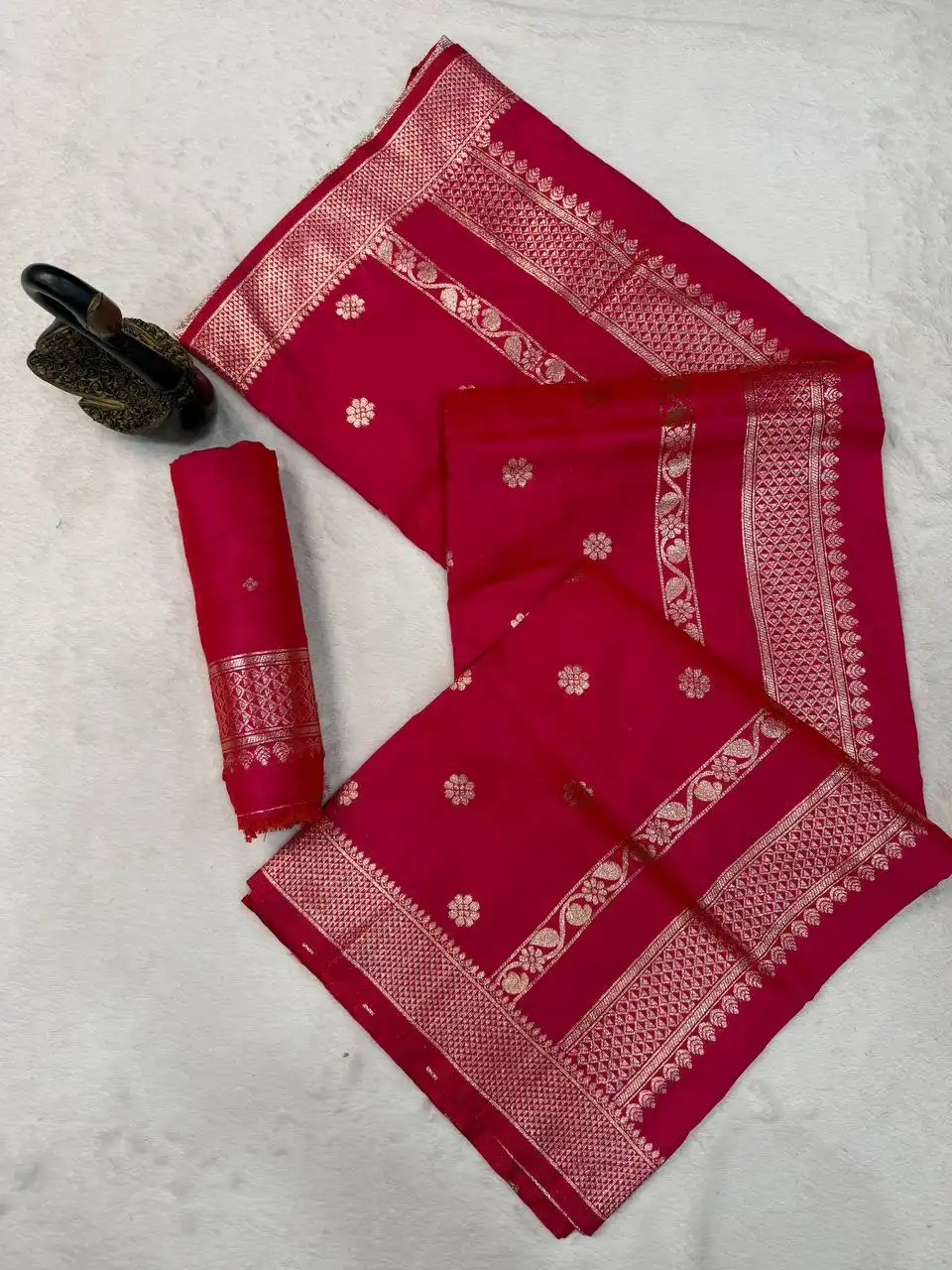 Laxmi 973 Wholesale Sarees In Surat With Low Price