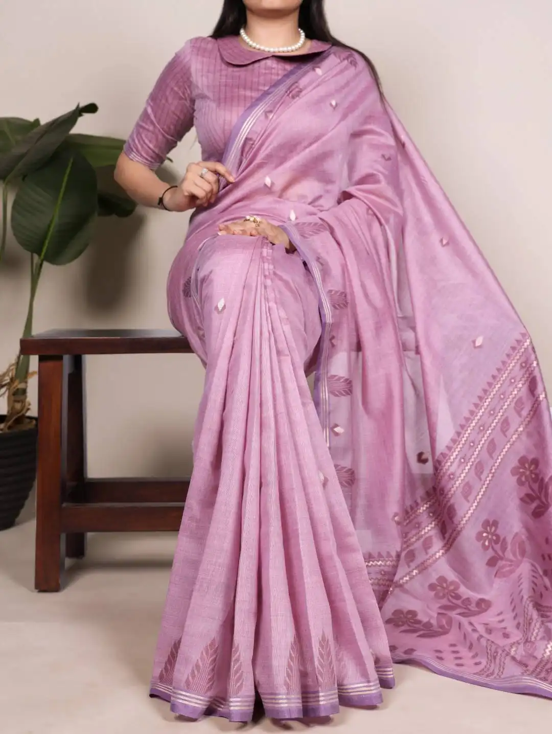 WMN 8005 Zari Weaving Traditional Saree Collection